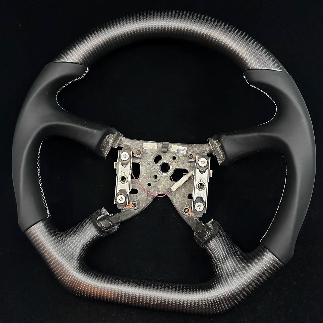 1998-2002 Chevrolet Silverado/Blazer/S10/Tahoe/Suburban, GMC Yukon Carbon Fiber Steering Wheel
