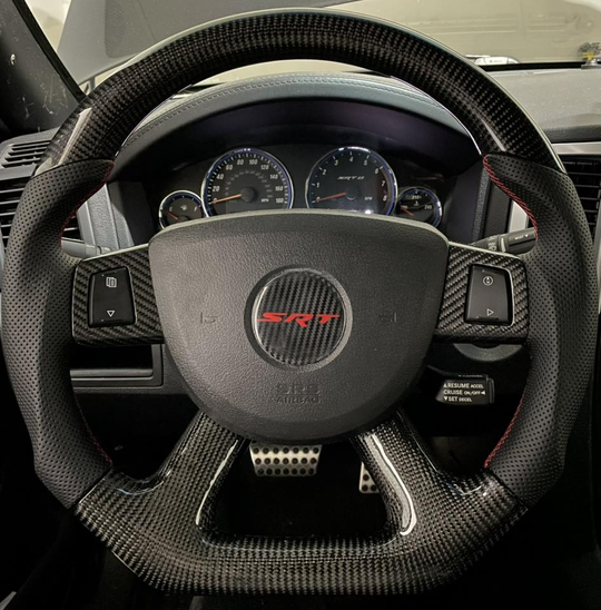 Volante de fibra de carbono 2006-2010 WK1 Jeep Grand Cherokee SRT8