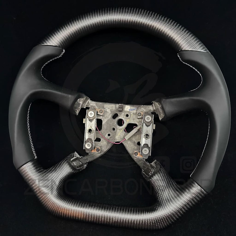 1998-2002 Chevrolet Silverado/Blazer/S10/Tahoe/Suburban GMC Yukon Carbon Fiber Steering Wheel