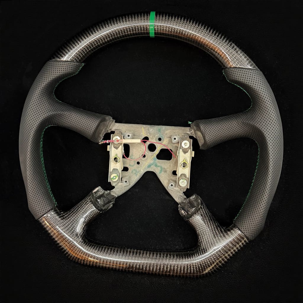 1998-2002 Chevrolet Silverado/Blazer/S10/Tahoe/Suburban GMC Yukon Carbon Fiber Steering Wheel