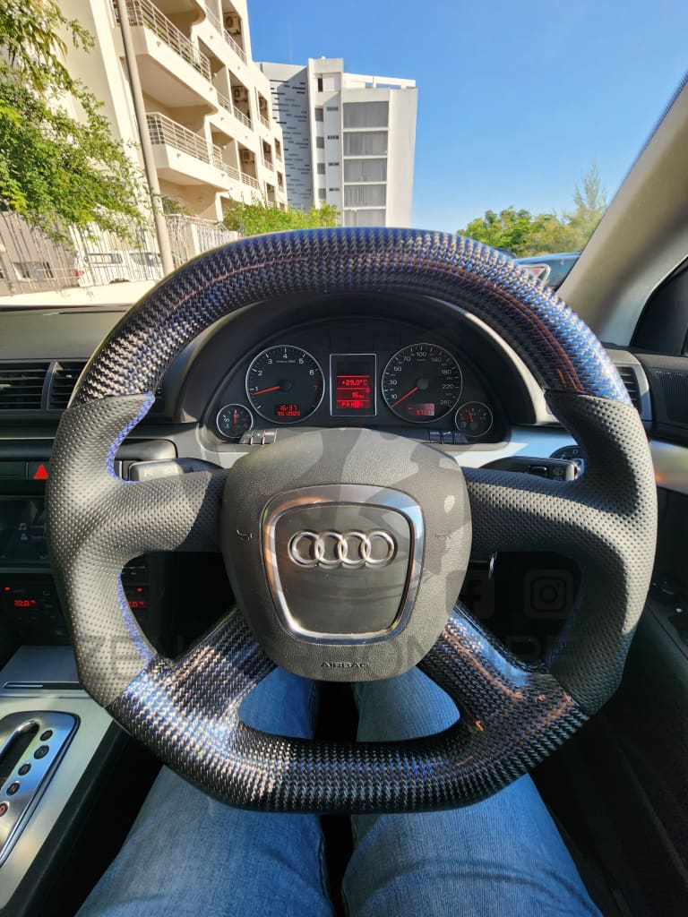 Audi B7/B8 A4/A6 4-Spoke Carbon Fiber Steering Wheel