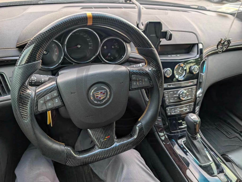 2008-2014 Cadillac CTS/CTS-V Carbon Fiber Steering Wheel Steering Wheels