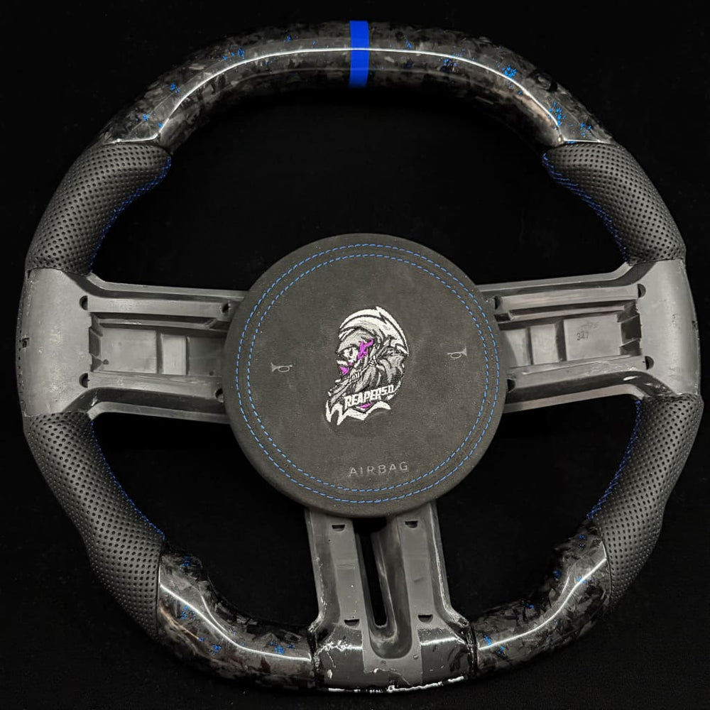 2010-2014 Ford S197 Mustang Carbon Fiber Steering Wheel Steering Wheels