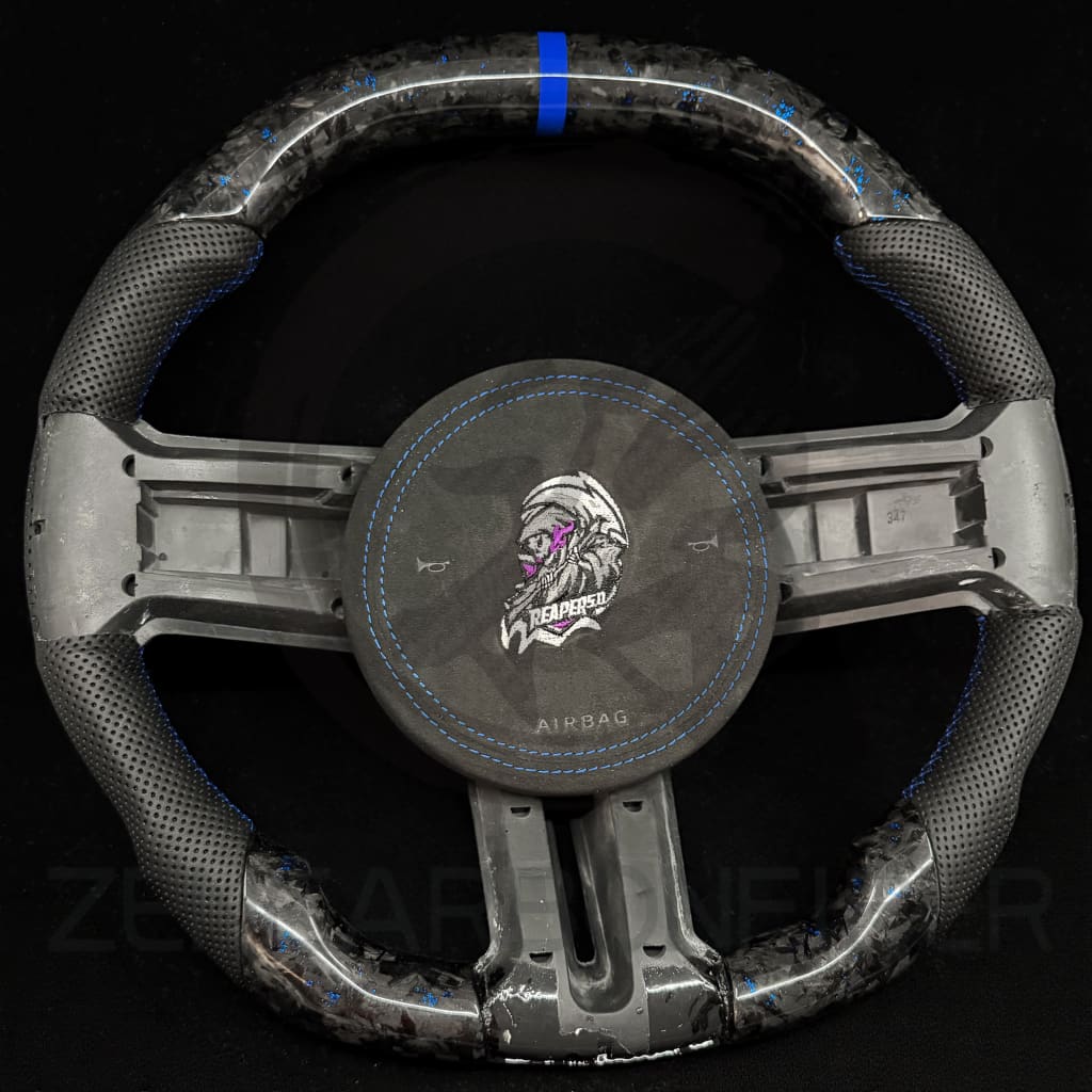 2010-2014 Ford S197 Mustang Carbon Fiber Steering Wheel Steering Wheels