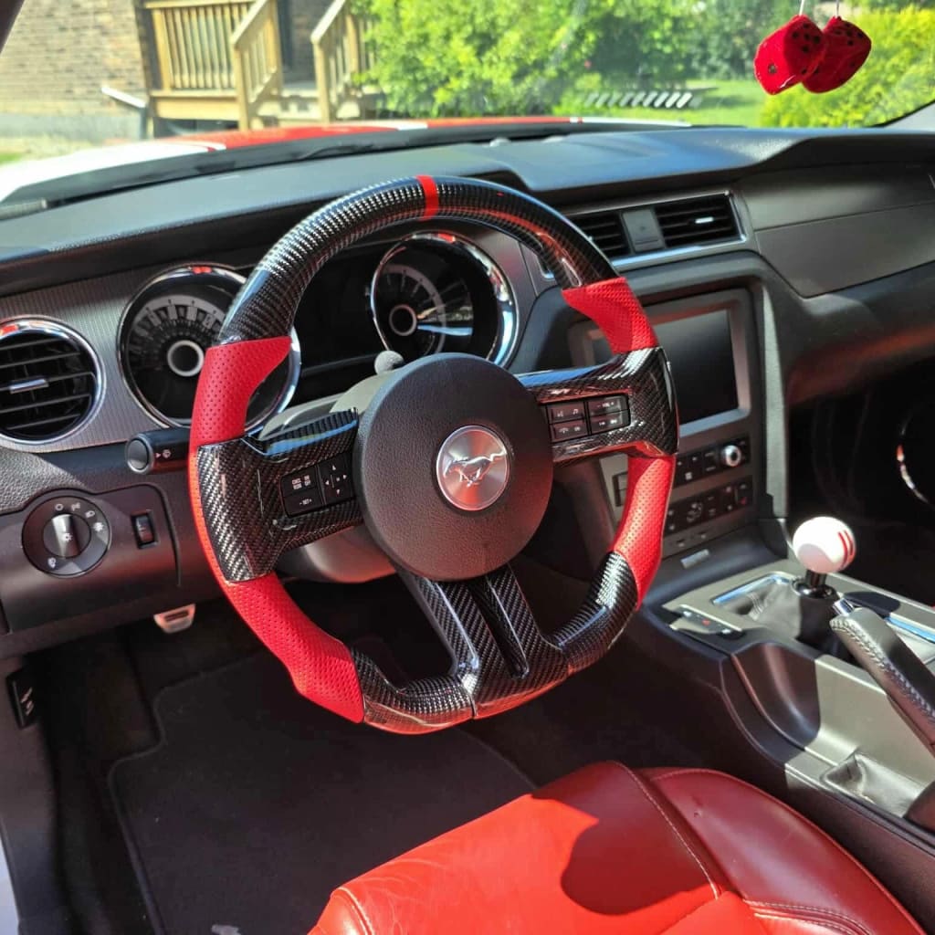 2010-2014 Ford S197 Mustang Carbon Fiber Steering Wheel Steering Wheels