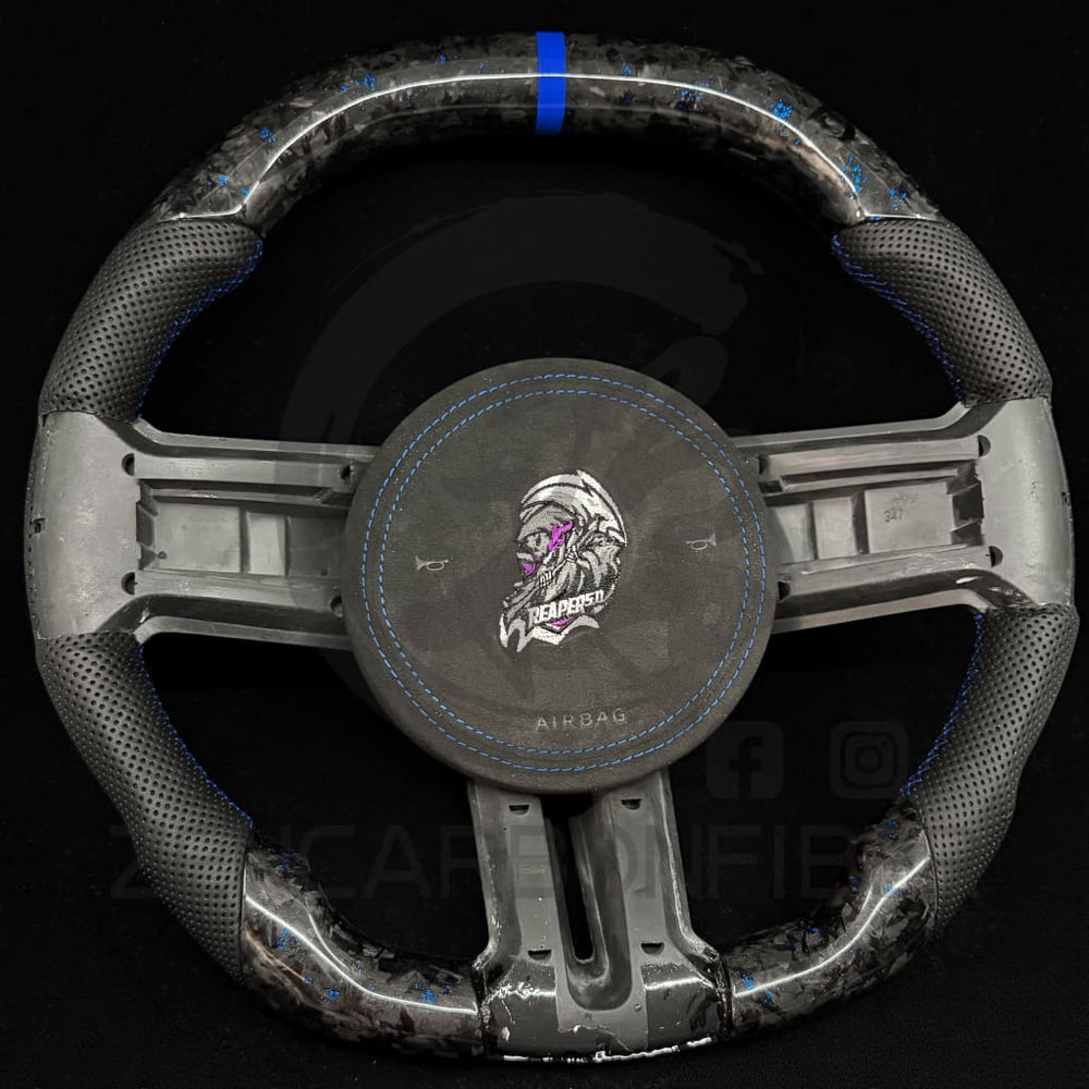 2010-2014 Ford S197 Mustang Carbon Fiber Steering Wheel Steering Wheels