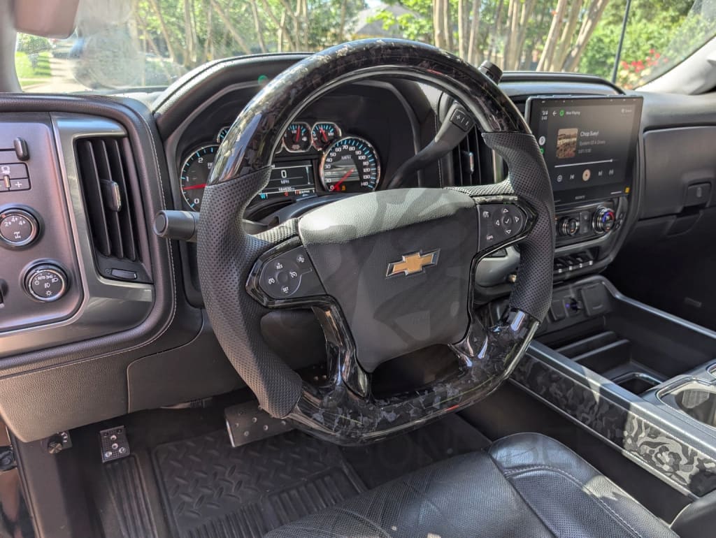 2014-2018 Chevrolet Silverado/Tahoe Carbon Fiber Steering Wheel Steering Wheels