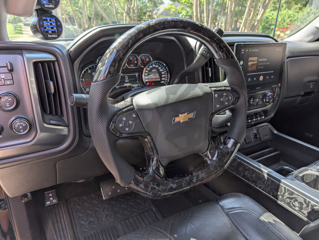2014-2018 Chevrolet Silverado/Tahoe Carbon Fiber Steering Wheel Steering Wheels