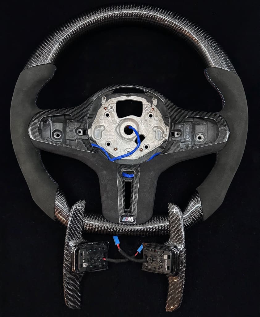 2017–2023 BMW G3X 5-series Carbon Fiber Steering Wheel