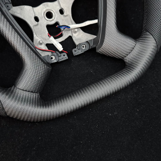 IN STOCK - 2007-2014 Chevrolet Silverado/Tahoe/GMC Sierra/Yukon/Cadillac Escalade Heated Carbon Fiber Steering Wheel