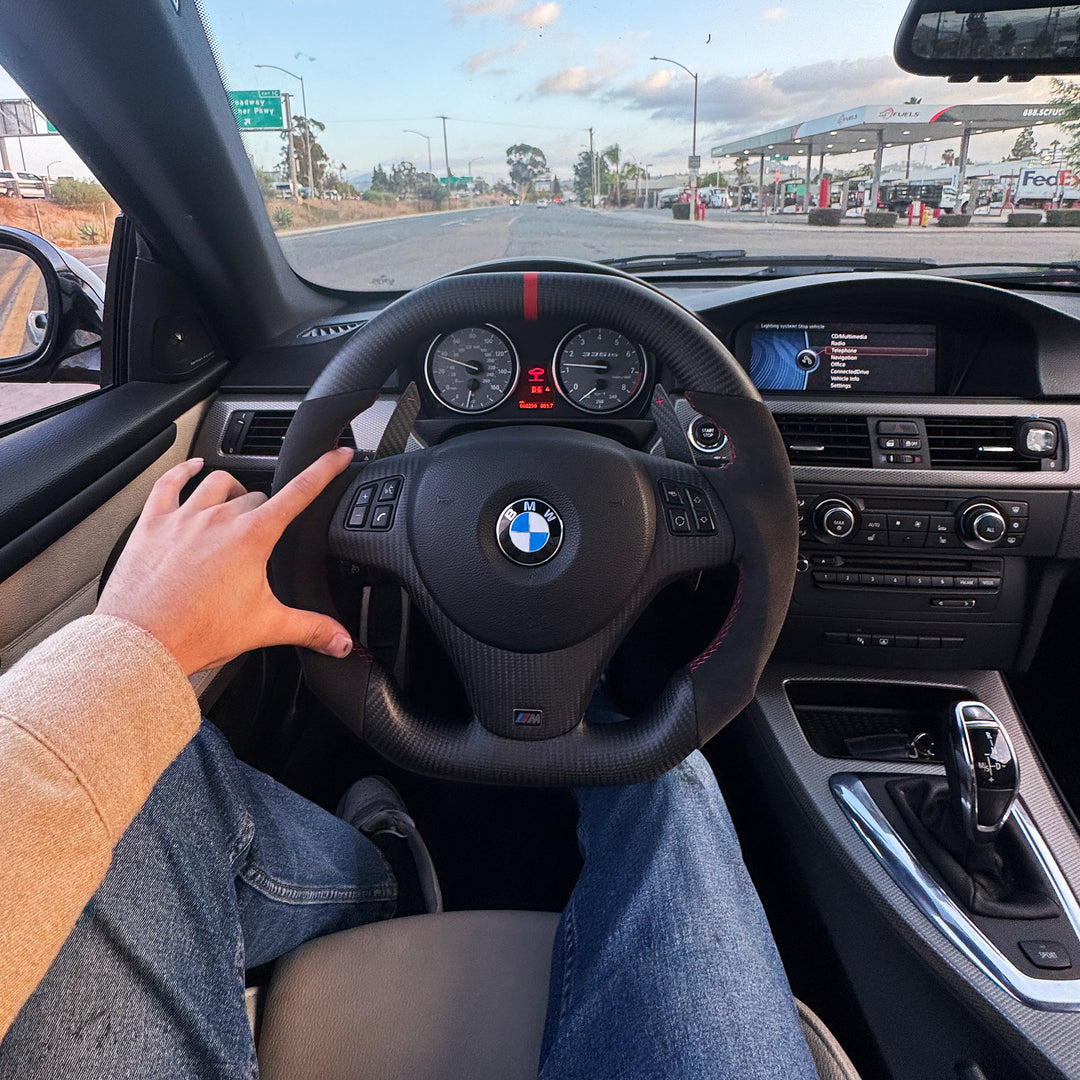 2006-2011 BMW E9X/E8X Sport Carbon Fiber Steering Wheel