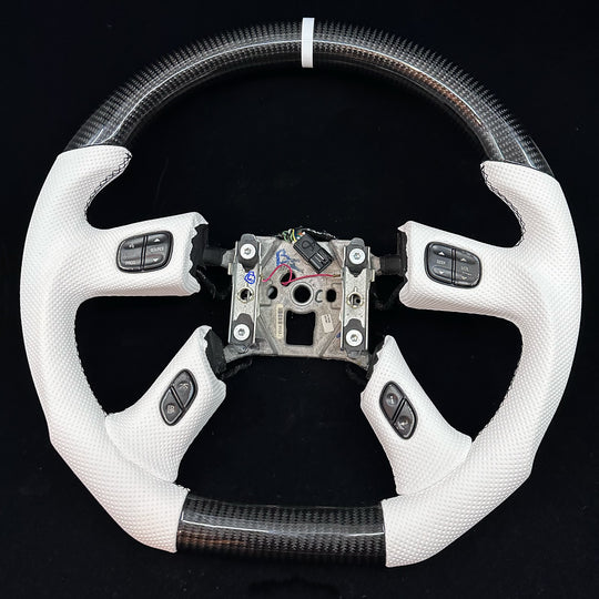 2003-2006 Chevrolet Silverado/TRAILBLAZER, GMC YUKON/SIERRA Carbon Fiber Steering Wheel