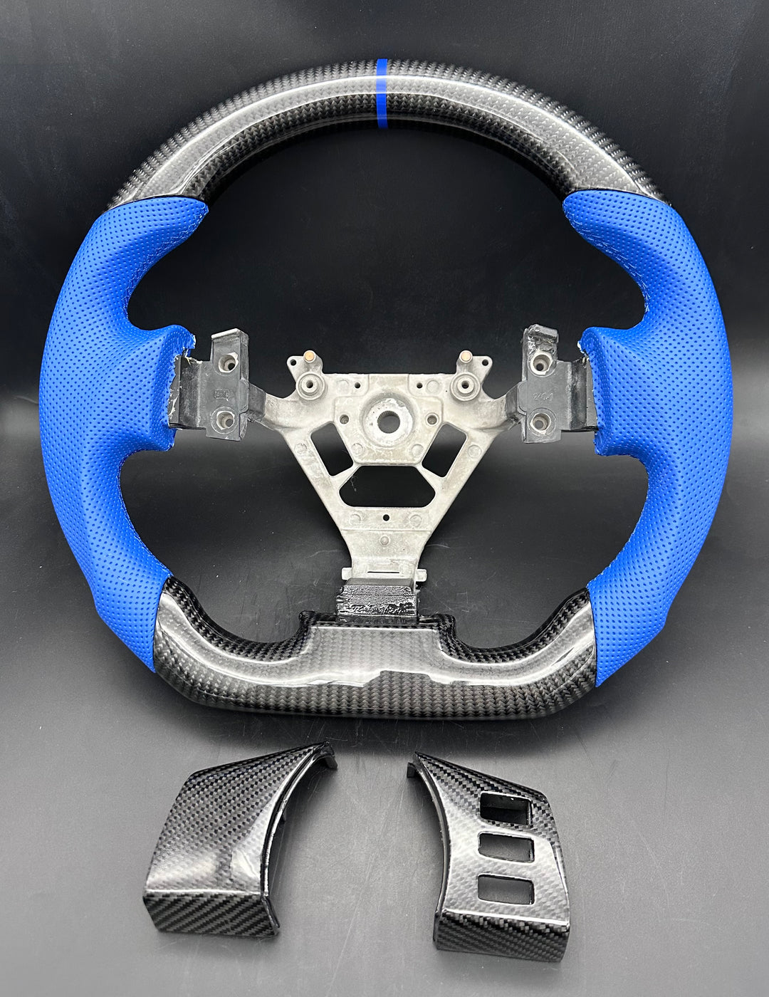 2003-2008 Nissan 350Z Carbon Fiber Steering Wheel