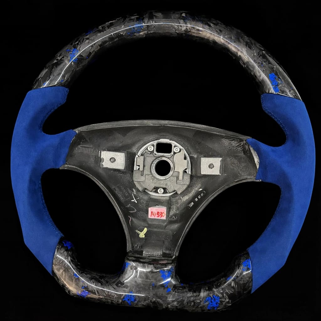 Audi B6 A4/S4/RS4/A6/S6/RS6 Carbon Fiber Steering Wheel - Steering Wheels