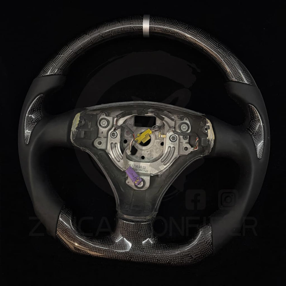 Audi B6 A4/S4/RS4/A6/S6/RS6 Carbon Fiber Steering Wheel Steering Wheels