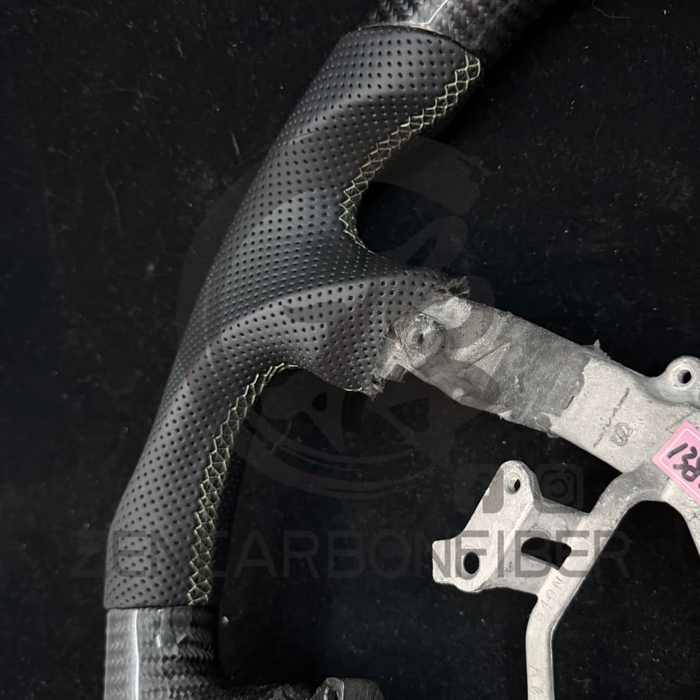 IN STOCK - 2003-2009 Toyota 4Runner/Tacoma Carbon Fiber Steering Wheel - Steering Wheels