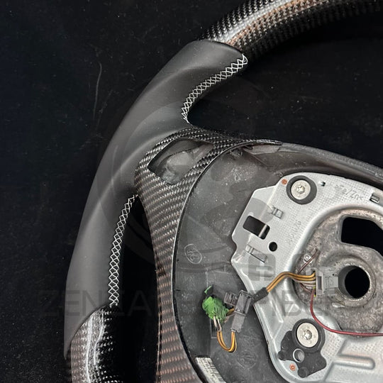 IN STOCK - 2006-2011 BMW E9X/E8X Sport Carbon Fiber Steering Wheel