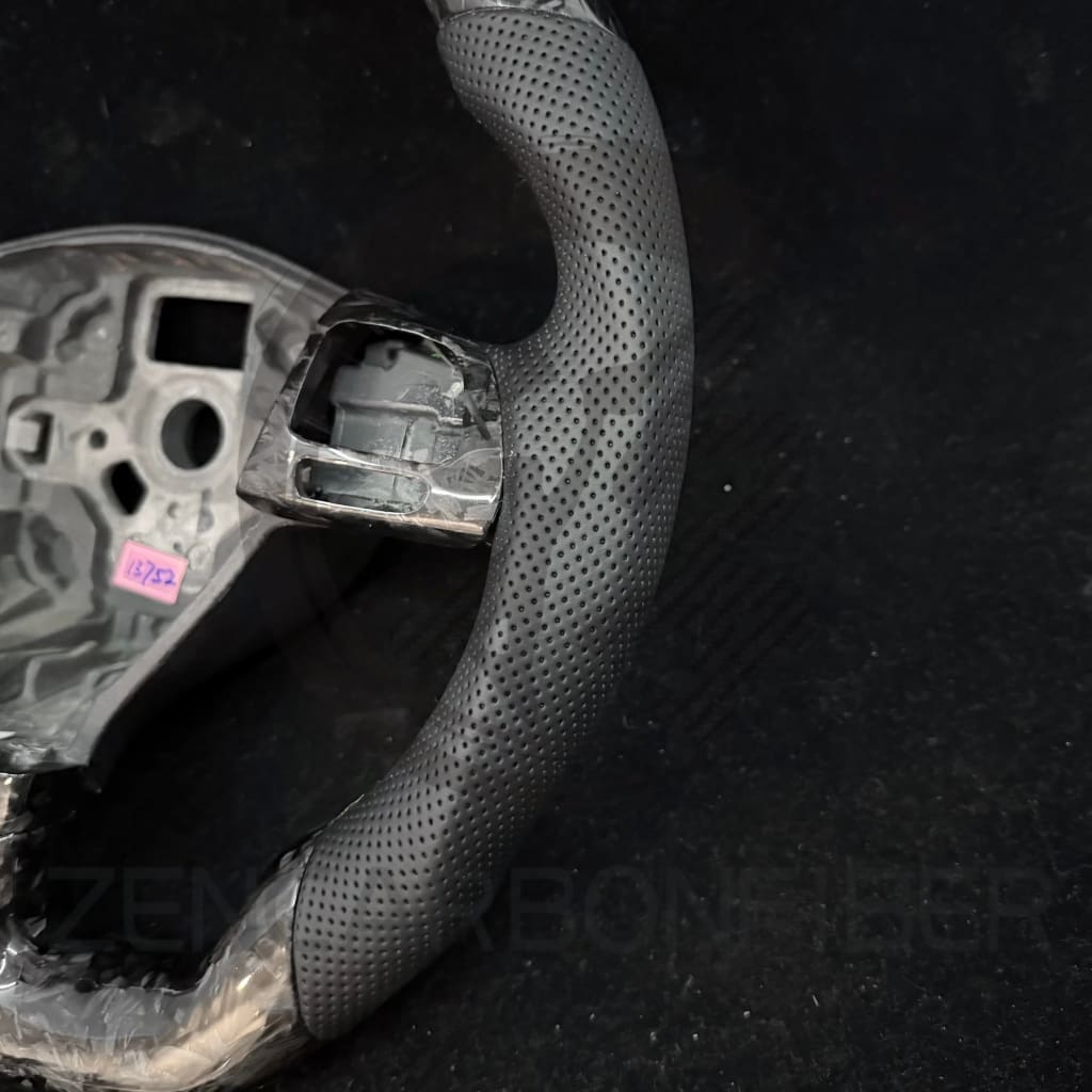IN STOCK - 2011 -2014 Volkswagen/VW MK6 Jetta Carbon Fiber Steering Wheel - Steering Wheels