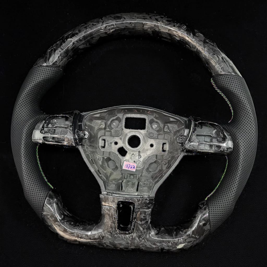 IN STOCK - 2011 -2014 Volkswagen/VW MK6 Jetta Carbon Fiber Steering Wheel - Steering Wheels
