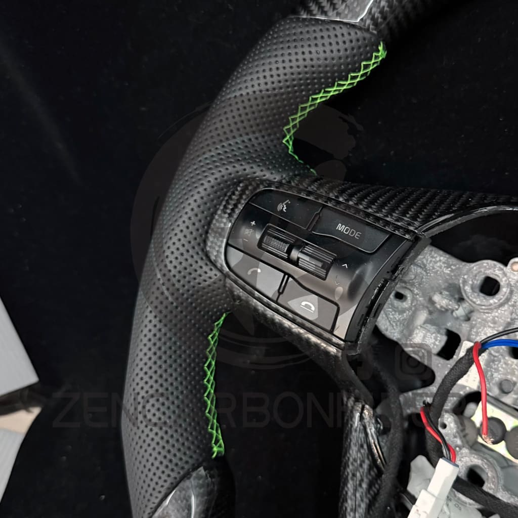 IN STOCK - 2021+ KIA K5 Heated Carbon Fiber Steering Wheel(NO paddle shifter) - Steering Wheels