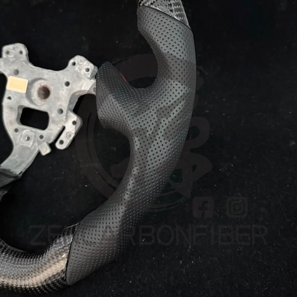 IN STOCK - Honda S2000/Acura RSX Carbon Fiber Steering Wheel - Steering Wheels